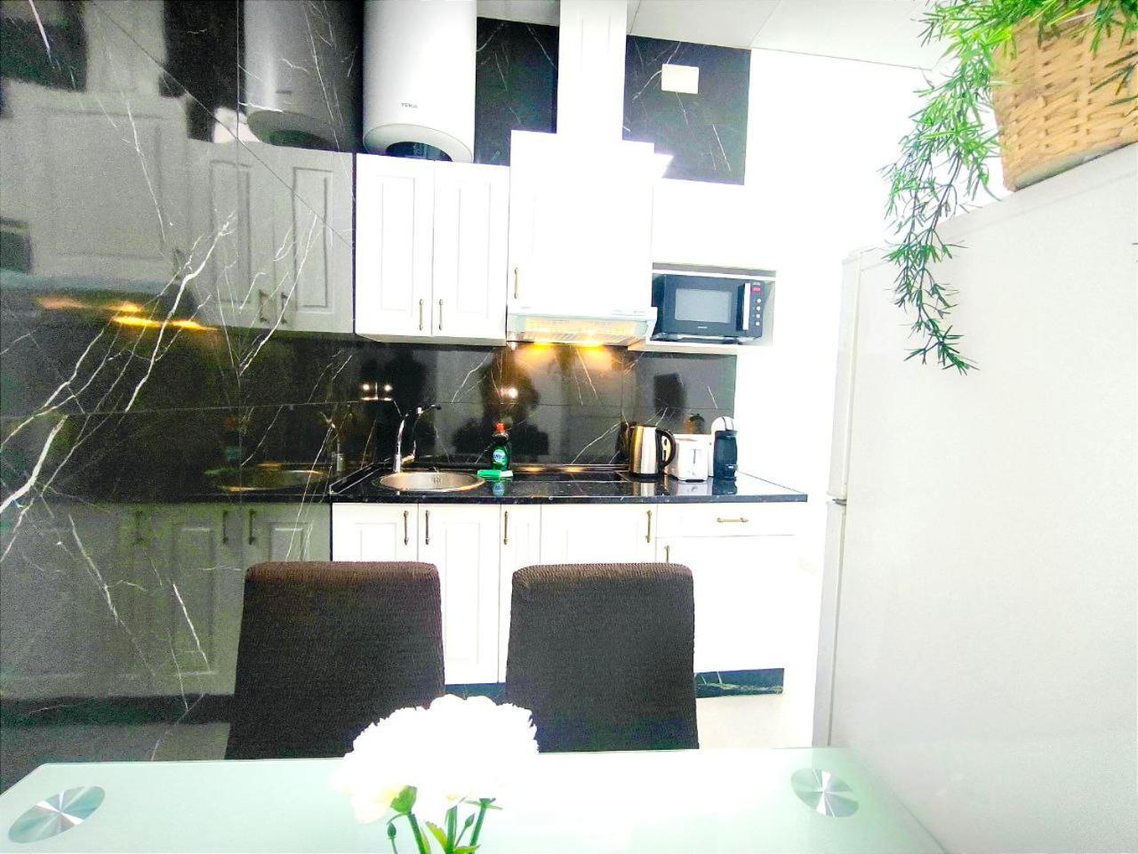 Apartamentos Sant Roc Валенсия Экстерьер фото